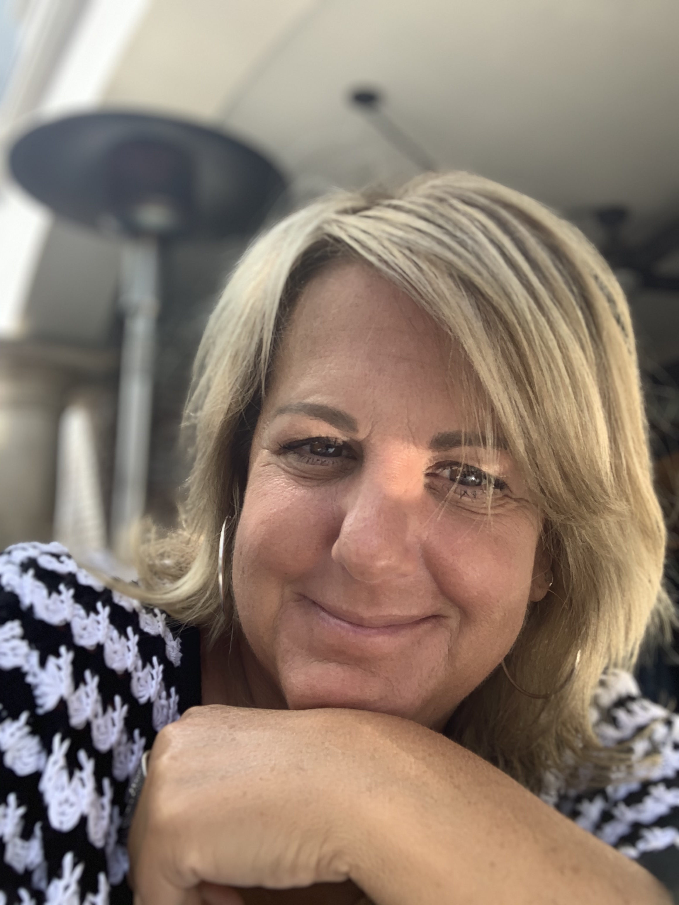 Lisa J Smith